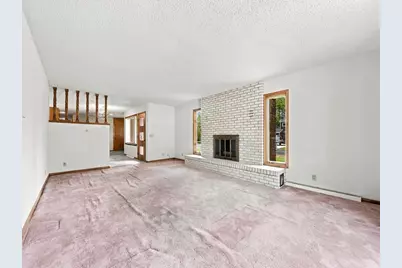 601 S Maryknoll Avenue, Marshfield, WI 54449 - Photo 9