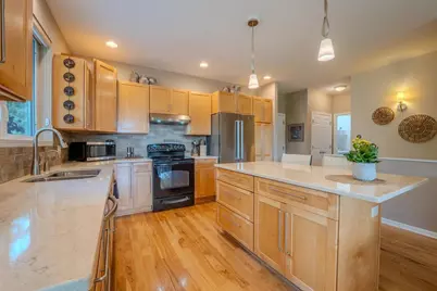 1804 Poplar Lane #Unit 8, Wausau, WI 54403 - Photo 7