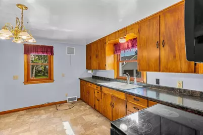 1501 S Cherry Avenue, Marshfield, WI 54449 - Photo 13
