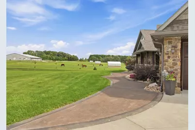 9073 Richfield Drive, Marshfield, WI 54449 - Photo 7