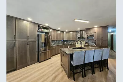 8270 Klondike Drive, Marshfield, WI 54449 - Photo 7