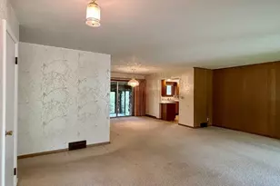 920 S 13th Dr, Wausau, WI 54403 - Photo 9