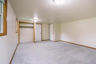 302 W Miller St, Greenwood, WI 54437 - Photo 17