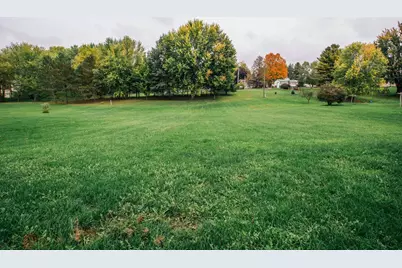 302 W Miller Street, Greenwood, WI 54437 - Photo 5