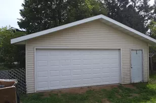 253 Berner St, Antigo, WI 54409 - Photo 5