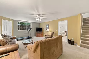 1142 Hearthstone Pl, Plover, WI 54467 - Photo 33