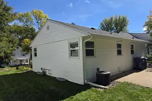 1426 N 1st Ave, Wausau, WI 54401 - Photo 5