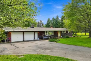201383 Galvin Ave, Marshfield, WI 54449 - Photo 3