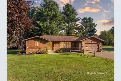 2001 E Blodgett Street, Marshfield, WI 54449 - Photo 1