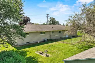 721 W Upham St, Marshfield, WI 54449 - Photo 23