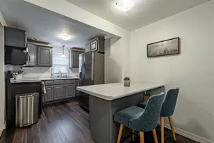 1119 S 13th Ave, Wausau, WI 54401 - Photo 5