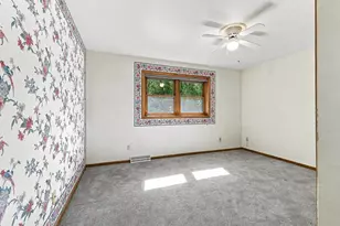 2207 Plover Springs Dr, Plover, WI 54467 - Photo 29