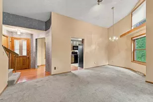 2207 Plover Springs Dr, Plover, WI 54467 - Photo 11