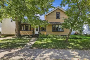 308 2nd St, Stevens Point, WI 54481 - Photo 3