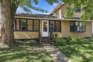 308 2nd St, Stevens Point, WI 54481 - Photo 5