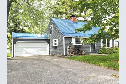 1008 S Clark Avenue, Marshfield, WI 54449 - Photo 1