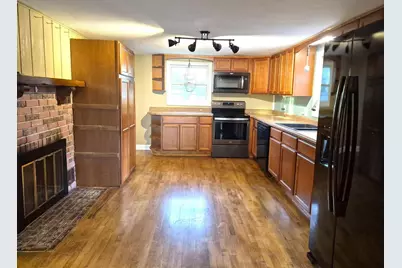 1008 S Clark Avenue, Marshfield, WI 54449 - Photo 9