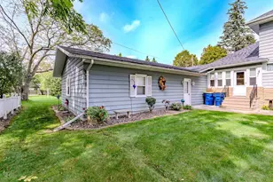 304 Pier St, Merrill, WI 54452 - Photo 35