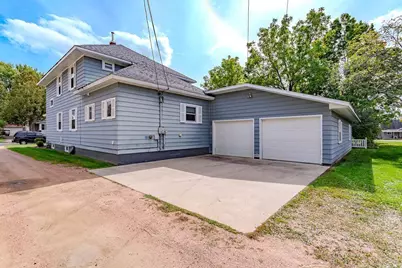 304 Pier Street, Merrill, WI 54452 - Photo 3
