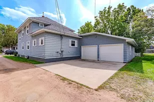 304 Pier St, Merrill, WI 54452 - Photo 3