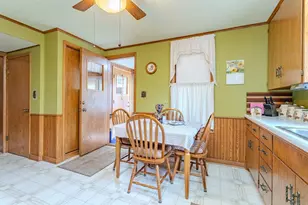 304 Pier St, Merrill, WI 54452 - Photo 5