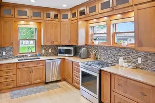410 E Broadway Ave, Medford, WI 54451 - Photo 3