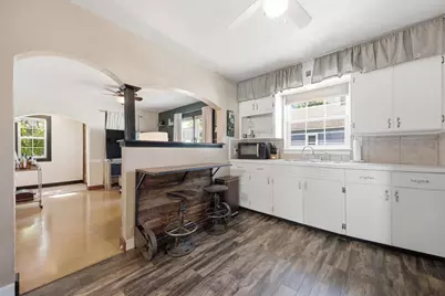 406 N Ash Avenue, Marshfield, WI 54449 - Photo 9