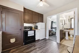 406 N Ash Ave, Marshfield, WI 54449 - Photo 11