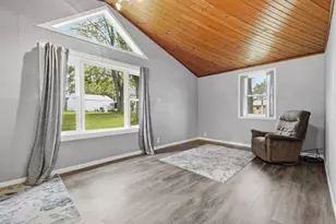 311 Pine St, Granton, WI 54436 - Photo 3