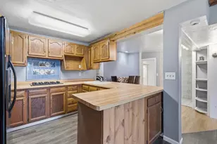 311 Pine St, Granton, WI 54436 - Photo 7