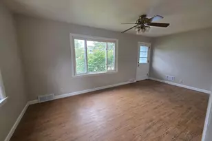 617 4th Ave, Stevens Point, WI 54481 - Photo 3
