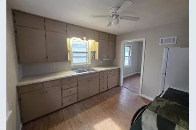 617 Fourth Avenue, Stevens Point, WI 54481 - Photo 9