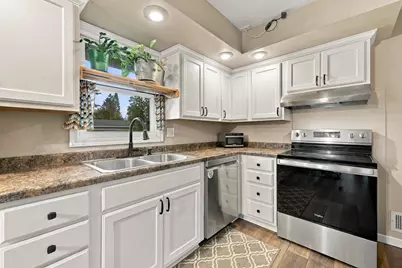 3617 Robert Street, Stevens Point, WI 54481 - Photo 15