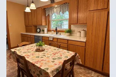 117 N Division Street, Loyal, WI 54446 - Photo 9