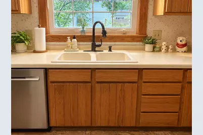 117 N Division Street, Loyal, WI 54446 - Photo 11