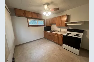 4014 W 8th Avenue, Dell Prairie, WI 53965 - Photo 7