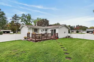 421 Shady Ln, Wisconsin Rapids, WI 54494 - Photo 13
