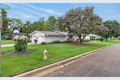 421 Shady Lane, Wisconsin Rapids, WI 54494 - Photo 5