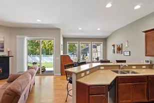 1700 Schiller Dr, Stevens Point, WI 54481 - Photo 21