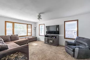 1500 W Thomas St, Wausau, WI 54401 - Photo 5