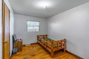 1500 W Thomas St, Wausau, WI 54401 - Photo 17