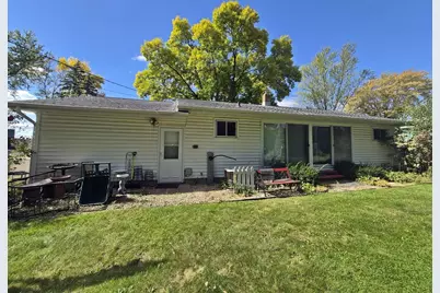 1705 N Peach Avenue, Marshfield, WI 54449 - Photo 3