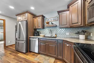 982 Excalibur Ct, Nekoosa, WI 54457 - Photo 9
