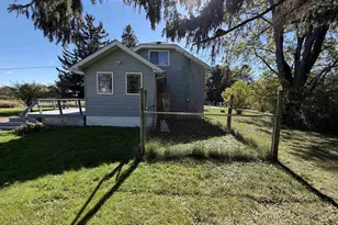 812 E 4th Street E, Owen, WI 54460 - Photo 25