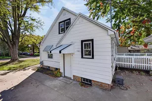 1231 Monroe St, Wisconsin Rapids, WI 54494 - Photo 11