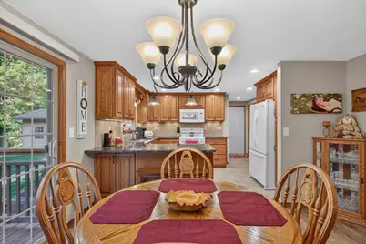 4805 Rosemary Circle, Wisconsin Rapids, WI 54494 - Photo 9