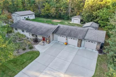 4805 Rosemary Circle, Wisconsin Rapids, WI 54494 - Photo 1