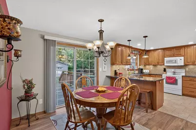 4805 Rosemary Circle, Wisconsin Rapids, WI 54494 - Photo 7