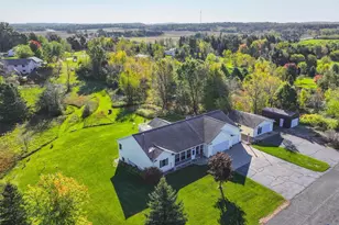 4311 Chokecherry Ln, Amherst, WI 54406 - Photo 3