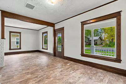 510 W Blodgett Street, Marshfield, WI 54449 - Photo 5